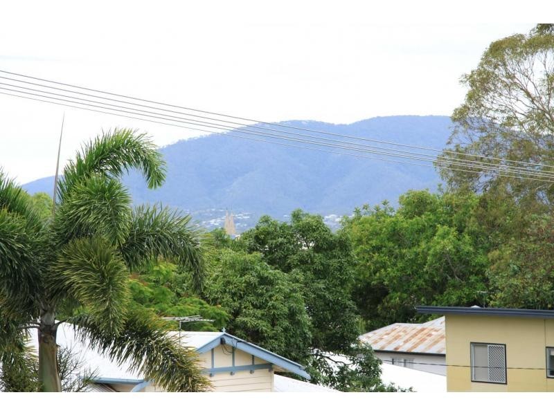 11 Corberry Street, The Range QLD 4700