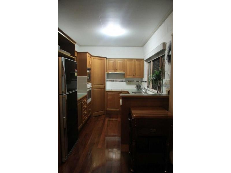 26 Murlay Avenue, Frenchville QLD 4701