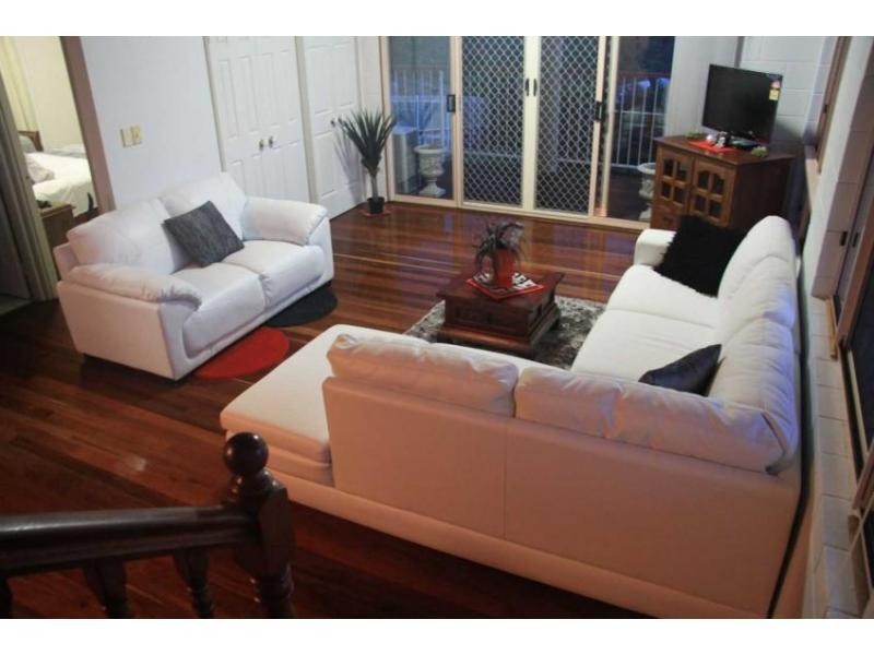 26 Murlay Avenue, Frenchville QLD 4701