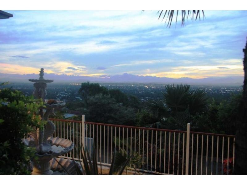 26 Murlay Avenue, Frenchville QLD 4701