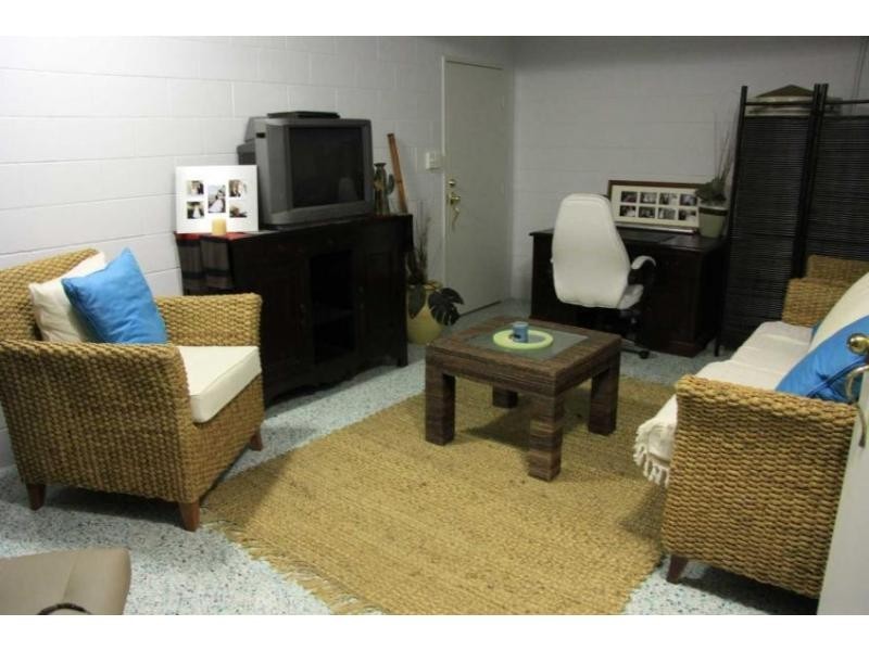 26 Murlay Avenue, Frenchville QLD 4701