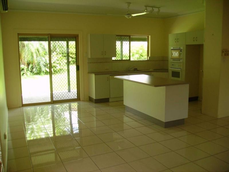 36 Pillich Street, Kawana QLD 4701