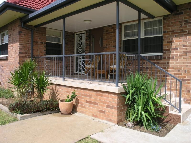 2 Dagmar Street, The Range QLD 4700