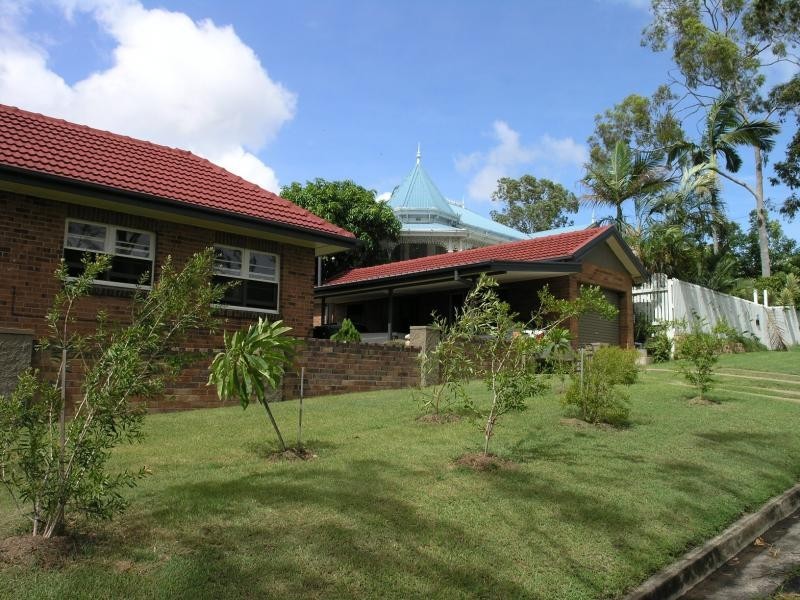 2 Dagmar Street, The Range QLD 4700