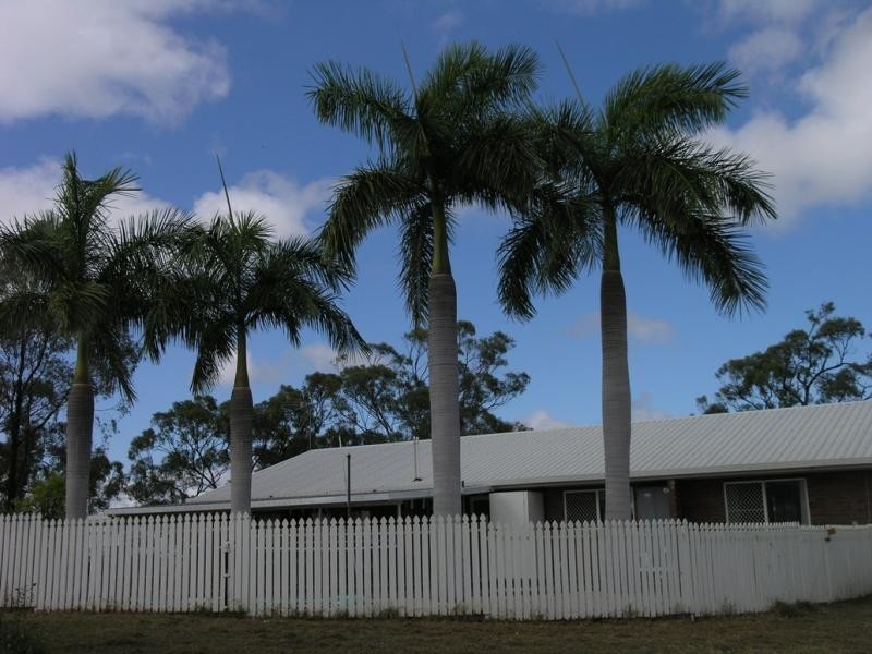 1036 Belmont Road, Glendale QLD 4711