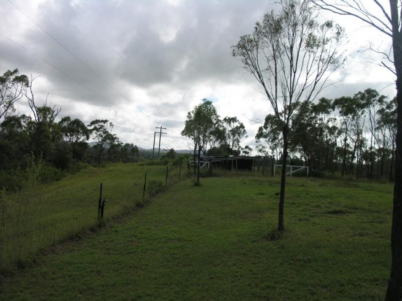 1036 Belmont Road, Glendale QLD 4711