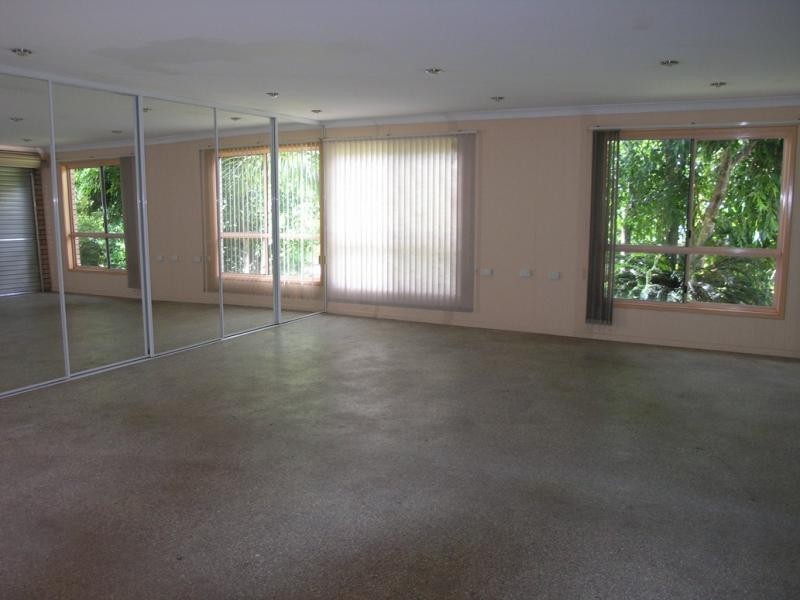 83 Emmerson Drive, Glenlee QLD 4711