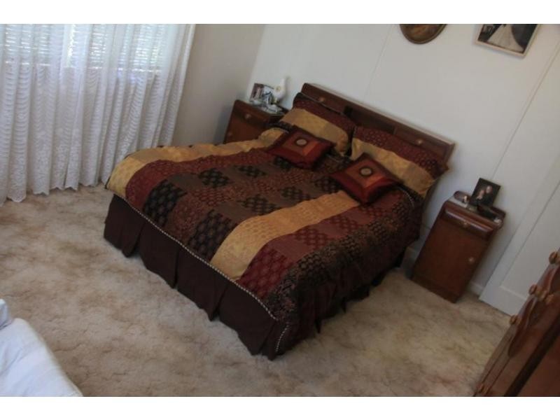 8 Palmer Street, Allenstown QLD 4700