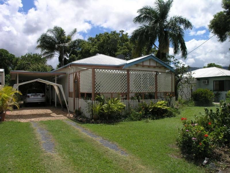 89 Clifton Street, Berserker QLD 4701