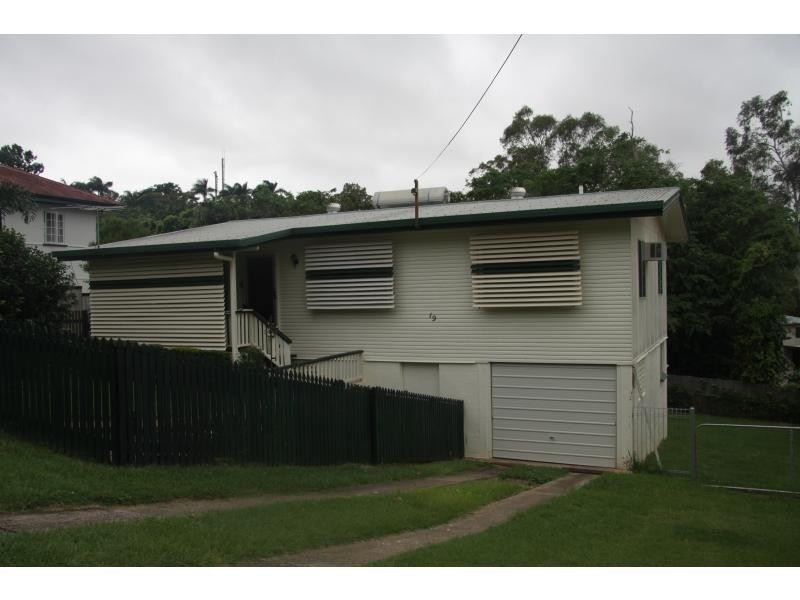 19 Normanby Terrace, The Range QLD 4700