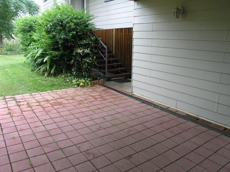 12 Thackeray Street, Park Avenue QLD 4701