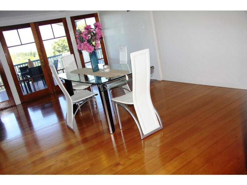 11 Bellevue Terrace, The Range QLD 4700