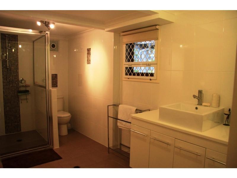 11 Bellevue Terrace, The Range QLD 4700