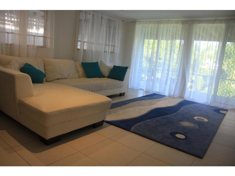 11 Bellevue Terrace, The Range QLD 4700