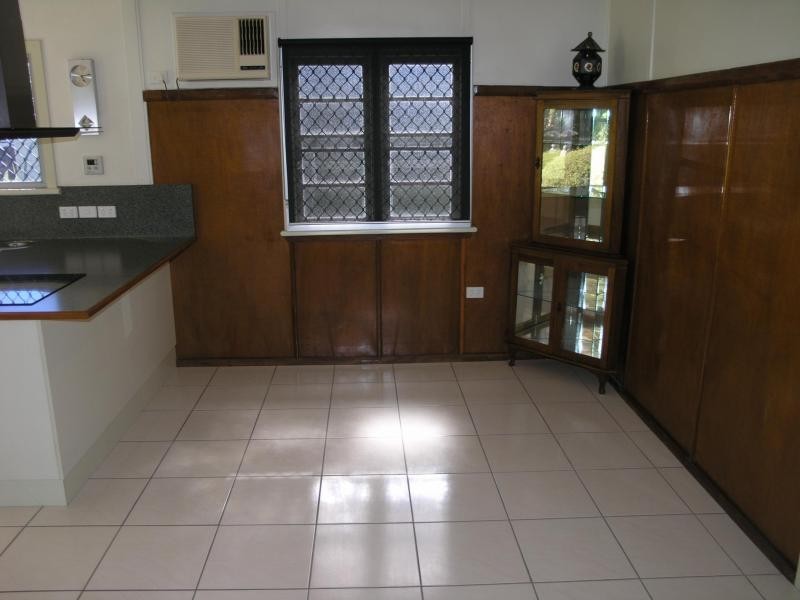 255 Dean Street, Berserker QLD 4701