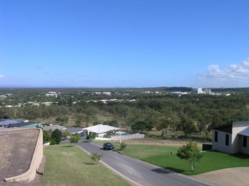 9 Connemara Drive, Kawana QLD 4701