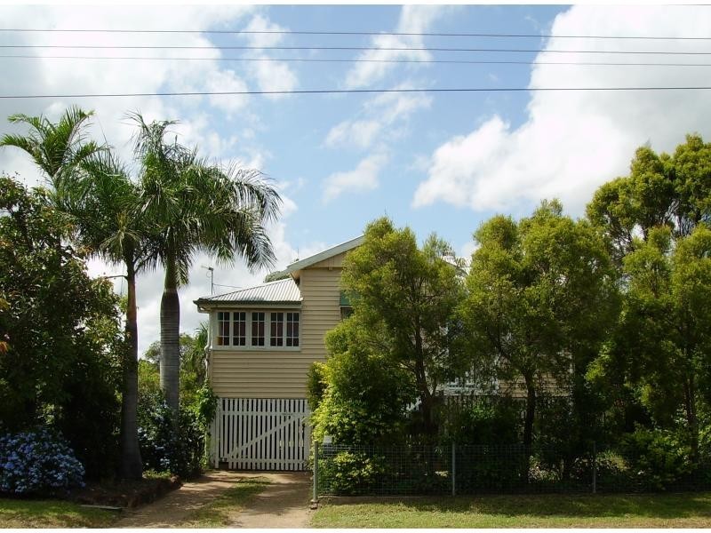 3 Main Street, Park Avenue QLD 4701