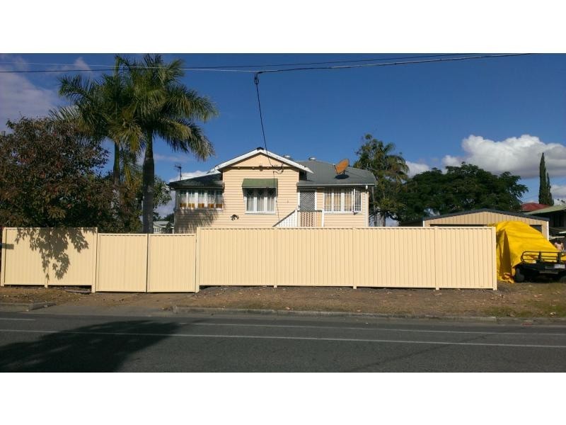 3 Main Street, Park Avenue QLD 4701