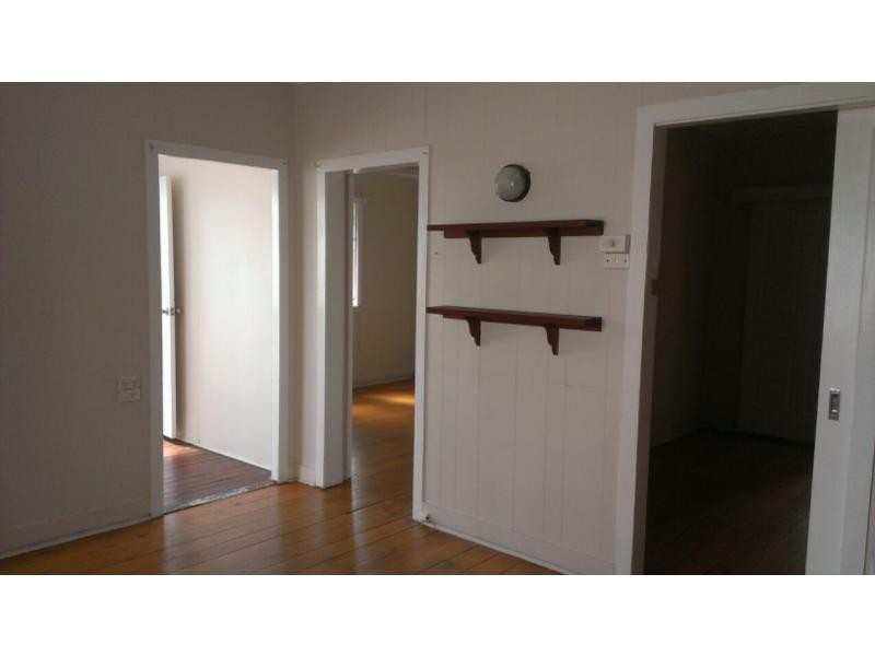 3 Main Street, Park Avenue QLD 4701