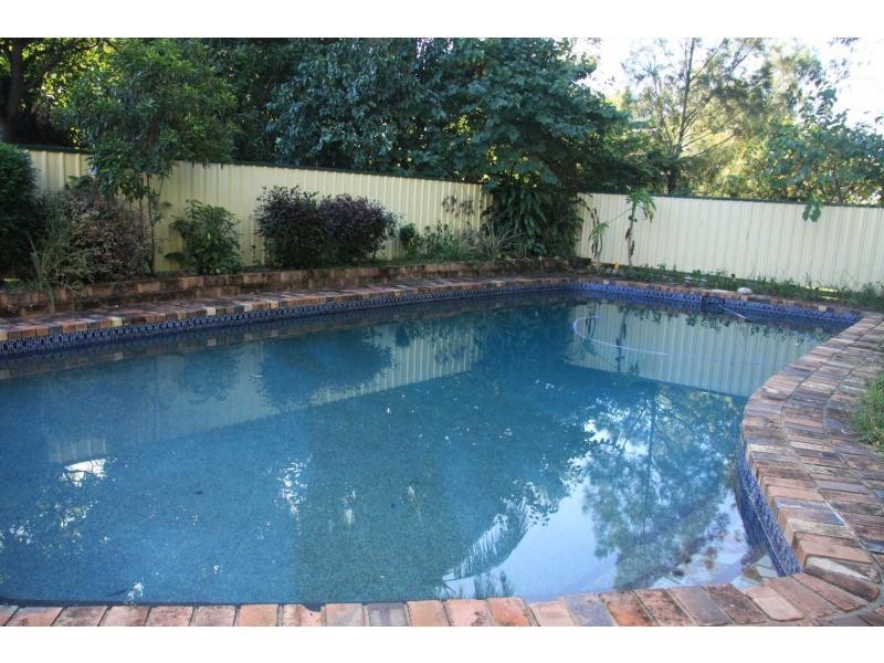 4 Mansfield Street, Wandal QLD 4700