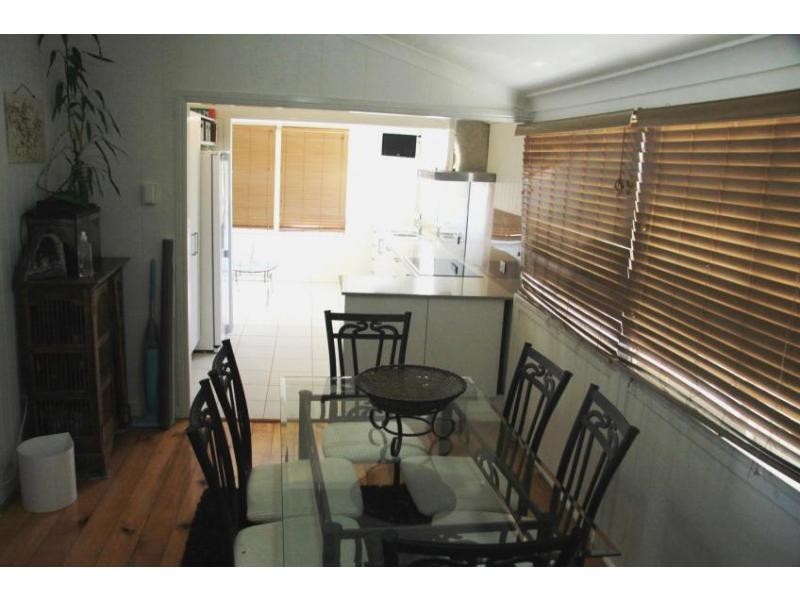 182 Agnes Street, The Range QLD 4700