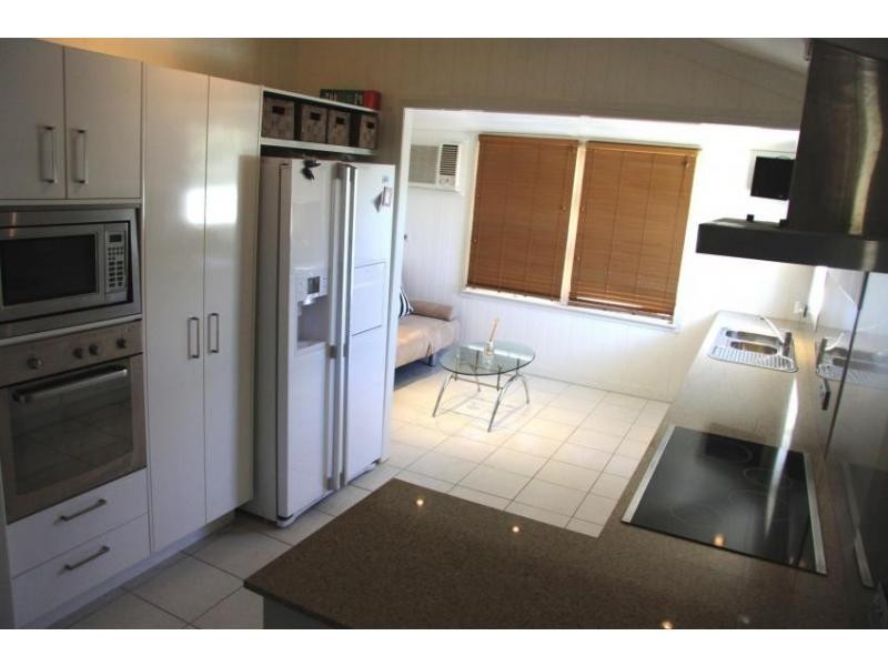 182 Agnes Street, The Range QLD 4700