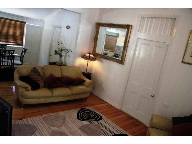 182 Agnes Street, The Range QLD 4700