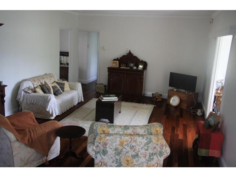 3 Higgins Street, The Range QLD 4700