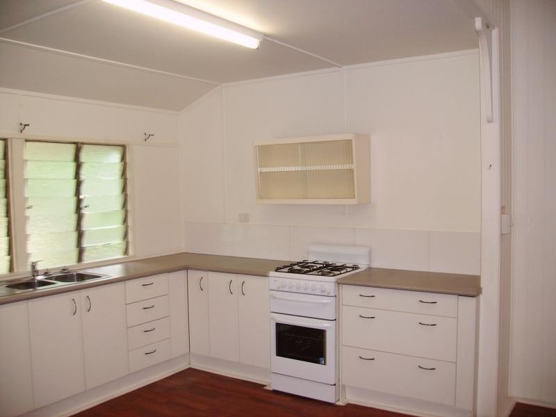 196 Murray Street, Allenstown QLD 4700