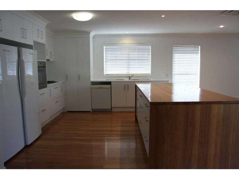 24 Kristie Drive, Rockyview QLD 4701