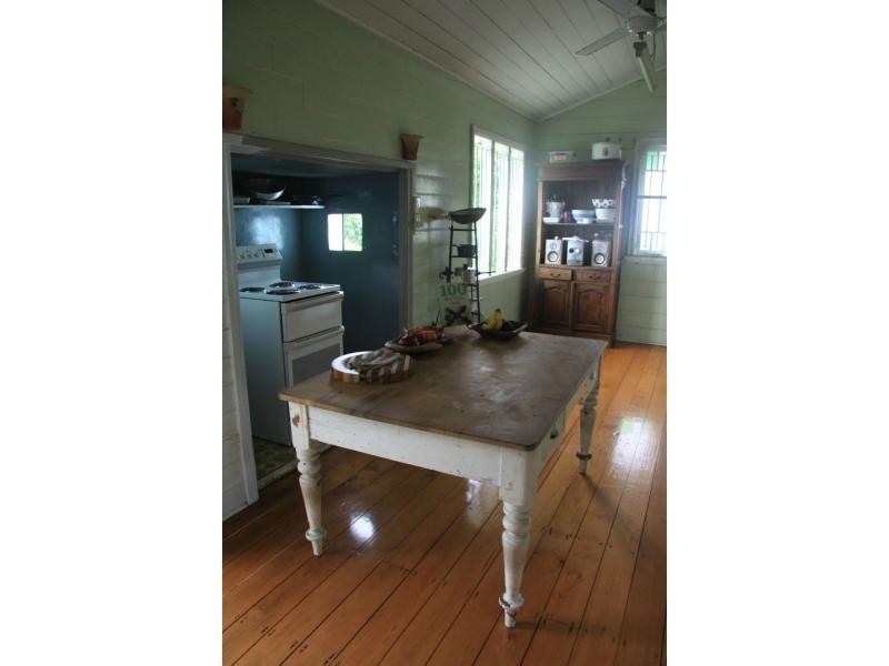 86 Caroline Street, The Range QLD 4700