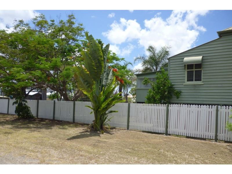 24 Larnach Street, Allenstown QLD 4700