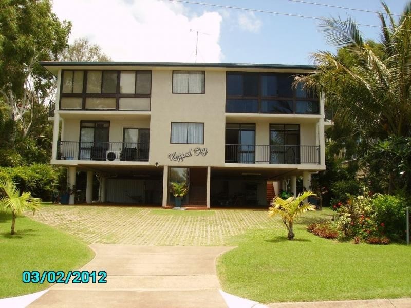 Unit 2/4 Rose Street, Cooee Bay QLD 4703