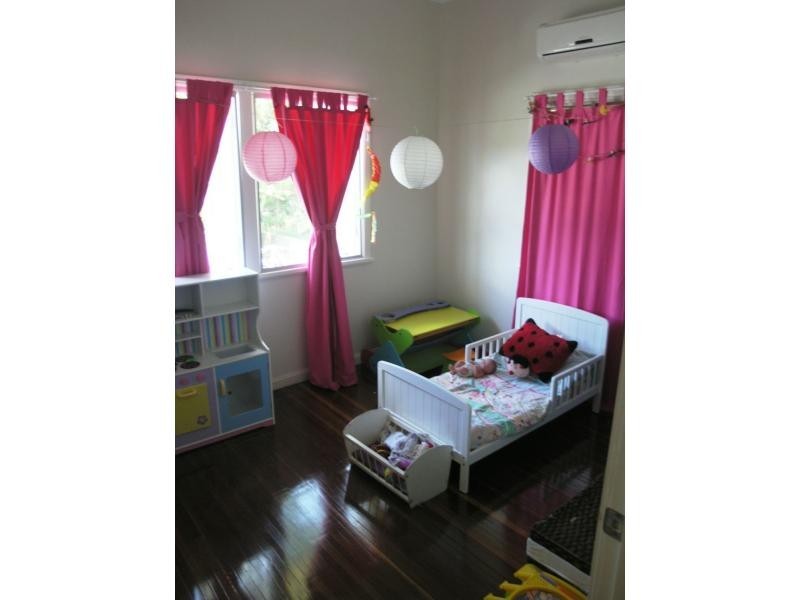 156 Agnes Street, The Range QLD 4700