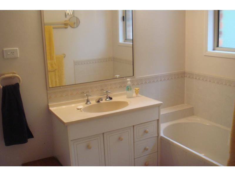 5 Palm Court, Meikleville Hill QLD 4703