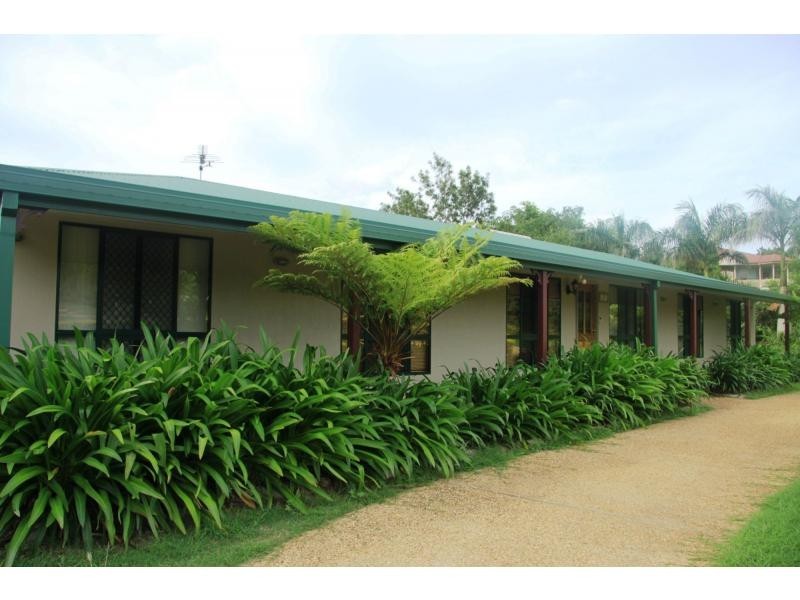 11 Laura Close, Rockyview QLD 4701