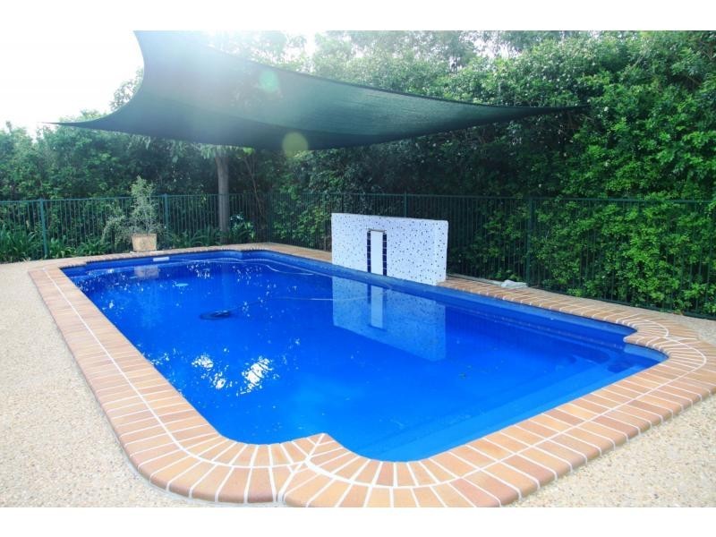 11 Laura Close, Rockyview QLD 4701