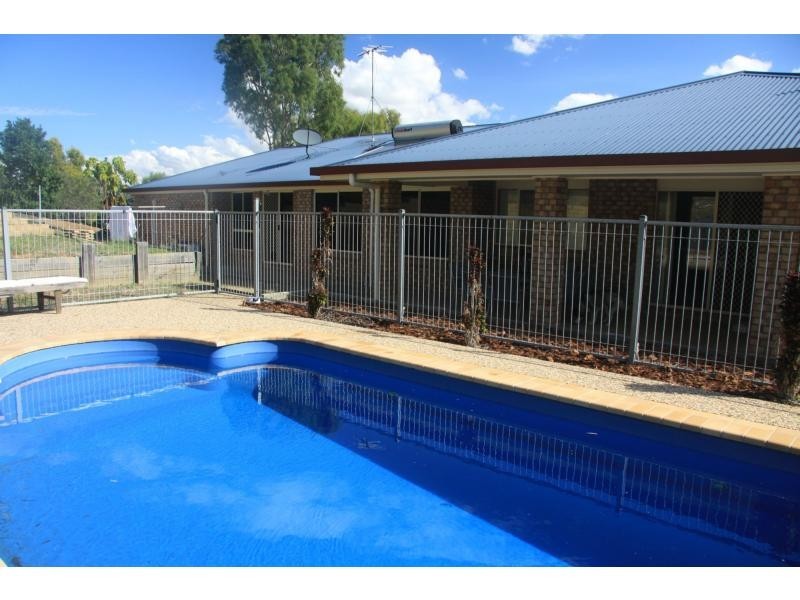10 Kristie Drive, Rockyview QLD 4701