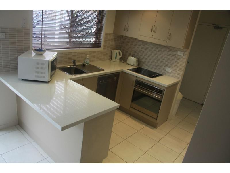 7/93 Pennycuick Street, West Rockhampton QLD 4700