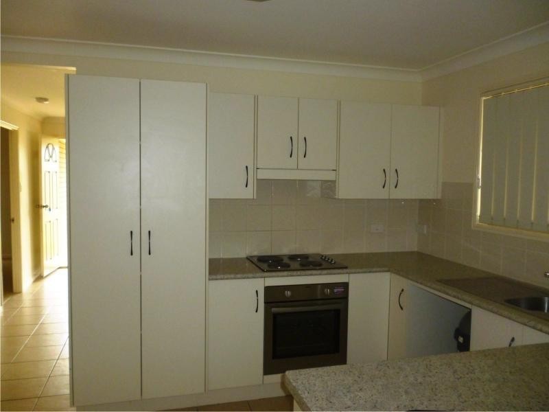 14 Annie Close, Gracemere QLD 4702