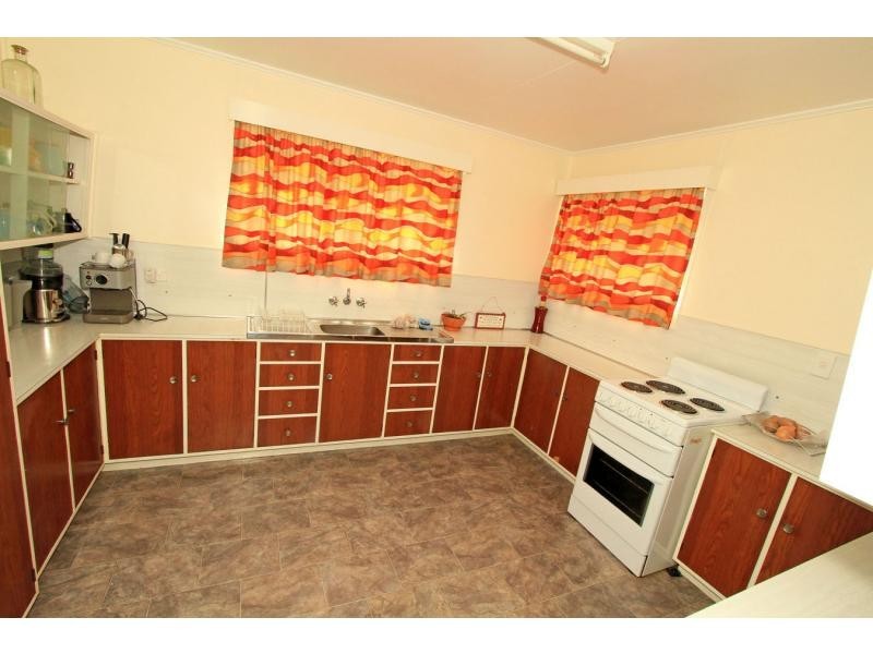 60 Brecknell Street, The Range QLD 4700
