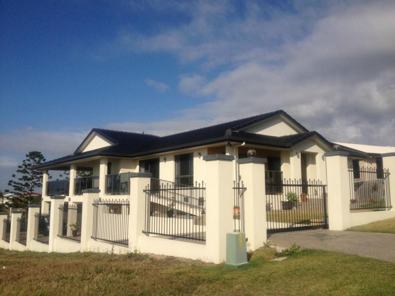 72 Larnach Street, Zilzie QLD 4710