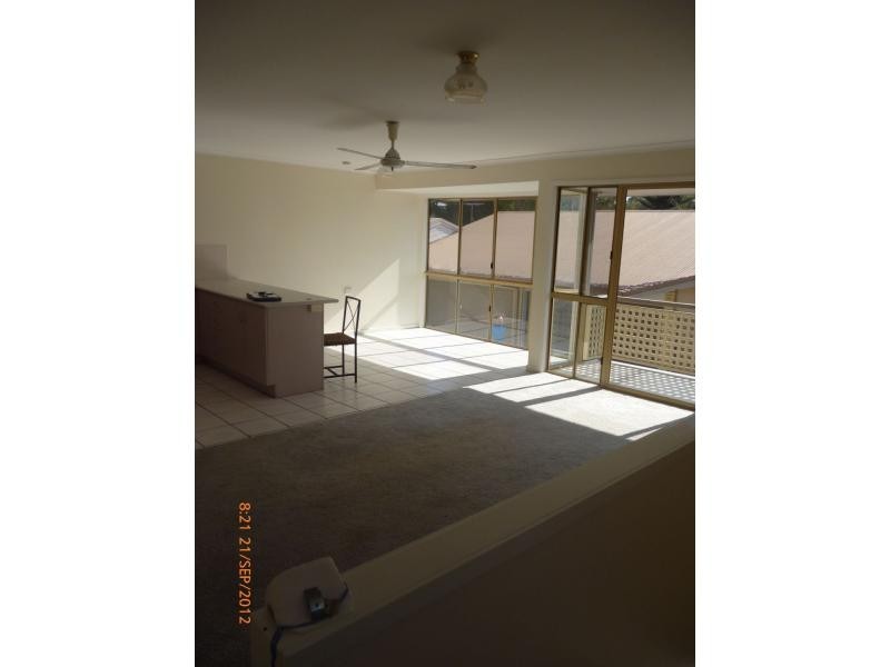1/291 Carlton Street, Kawana QLD 4701
