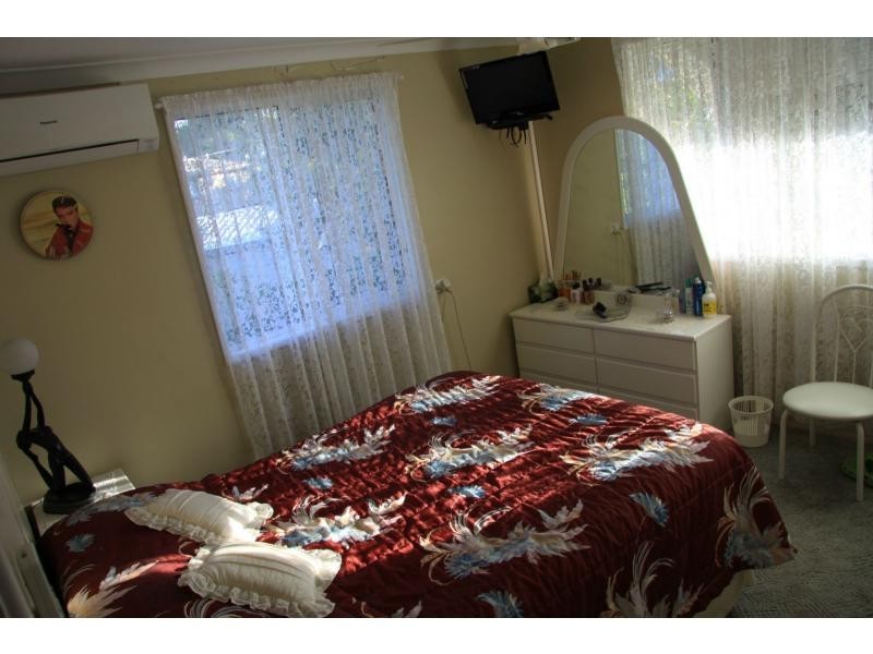 15 Schwarten Street, Kawana QLD 4701