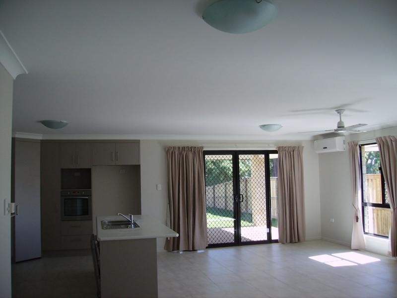 76 Eton Street, West Rockhampton QLD 4700