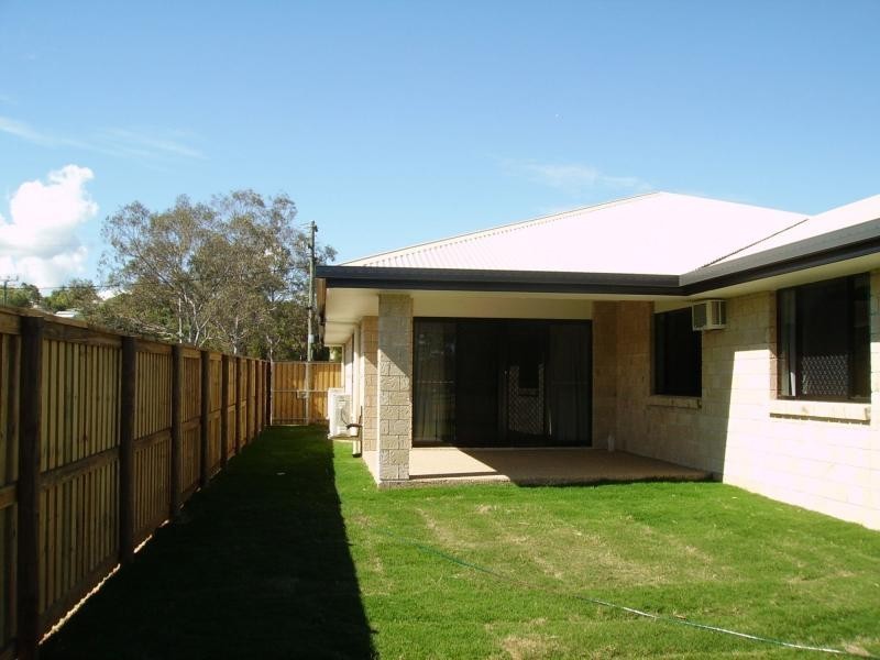76 Eton Street, West Rockhampton QLD 4700