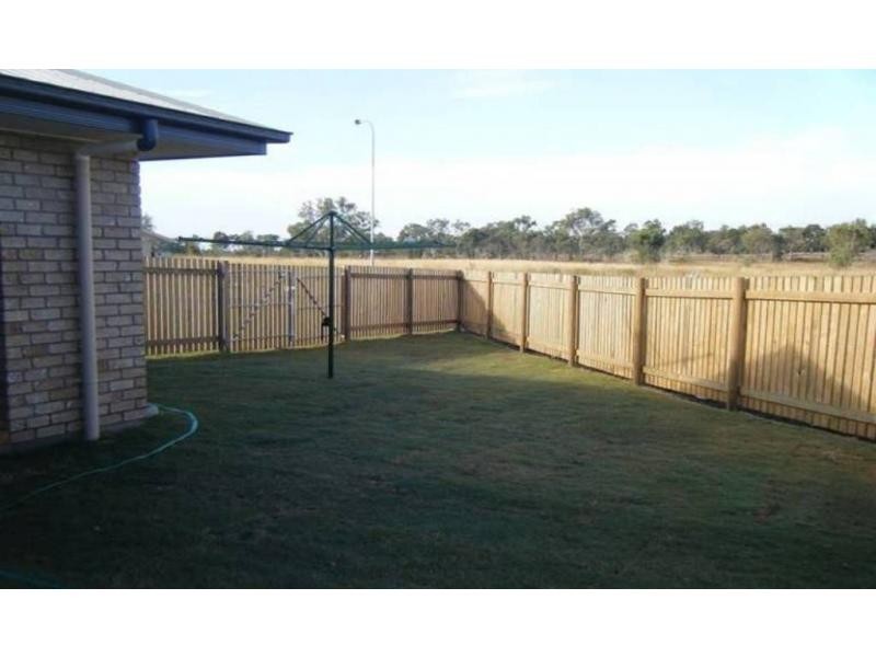 20 Emery Street, Gracemere QLD 4702