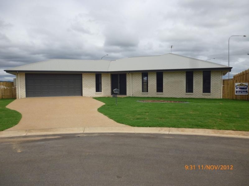 10 Perkins Street, Gracemere QLD 4702