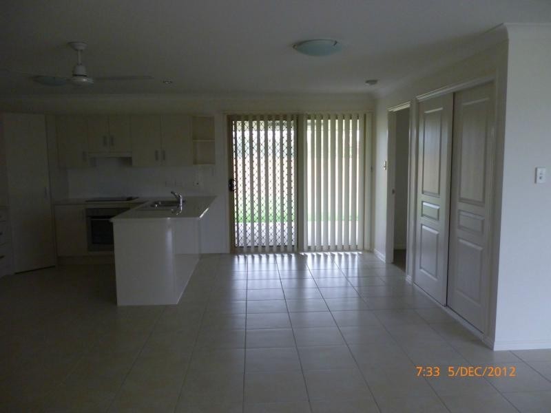 24 Owen Avenue, Gracemere QLD 4702