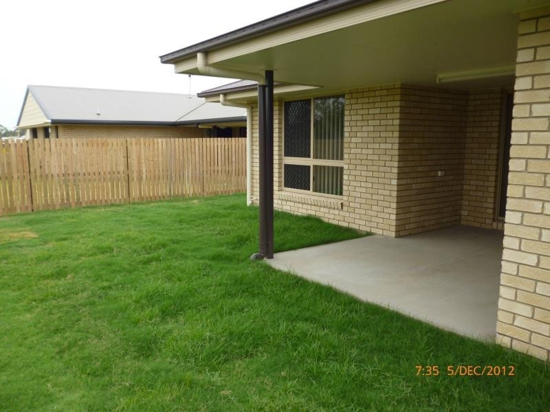 24 Owen Avenue, Gracemere QLD 4702